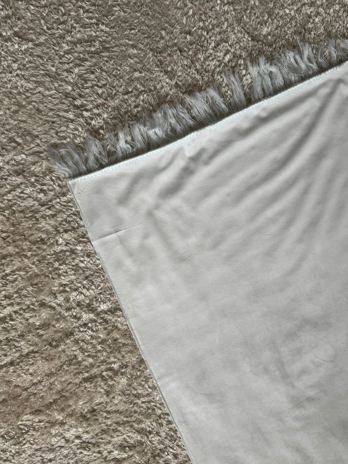 Prayer Mat with Name - White Velvet Prayer Mat