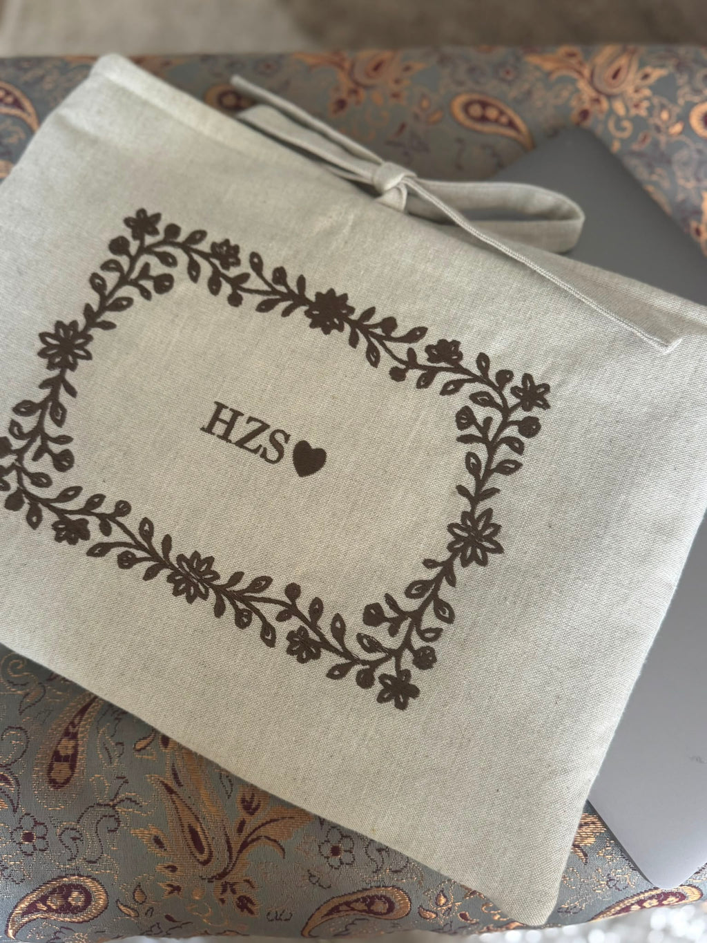 Personalized Laptop Sleeve - Floral Frame